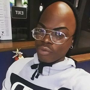 Meet your Posher, Vernon